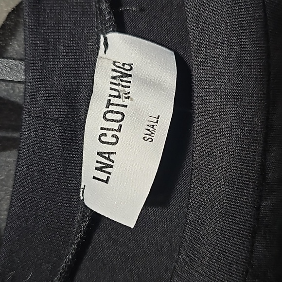 LNA Clothing Juliana Cut Out Black Top Size Small NWT - Picture 4 of 7